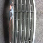 Lưới tản nhiệt phía trước trên Mercedes W211 E-Class 03-08 Chrome Lưới tản nhiệt phía trước trên Mercedes W211 E-Class 03-08 Chrome
