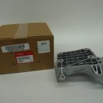 Giá đỡ Lốc điều hòa Honda chính hãng 38930-RGM-A00